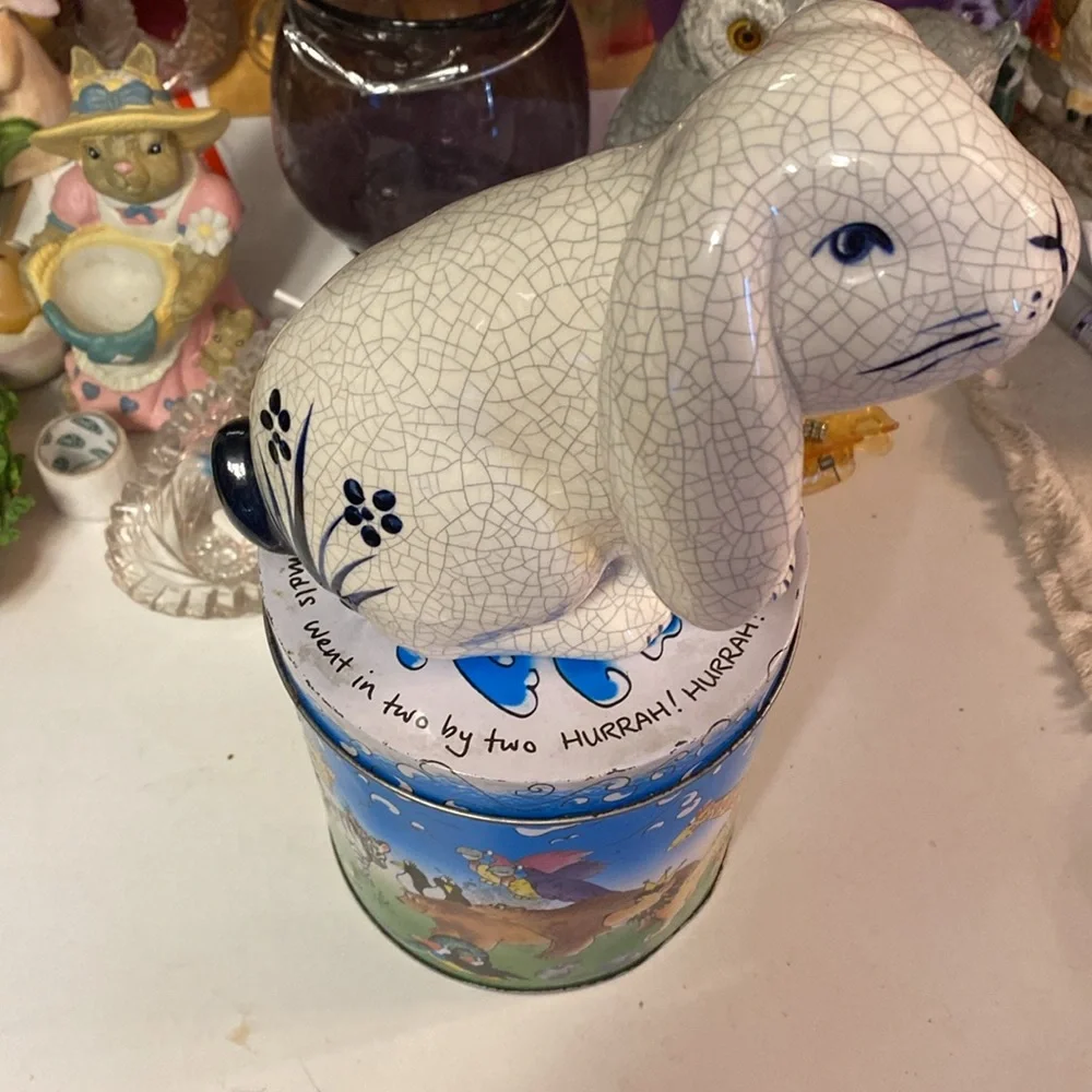 Vintage Pottery Barn Bunny,I believe has marks on side